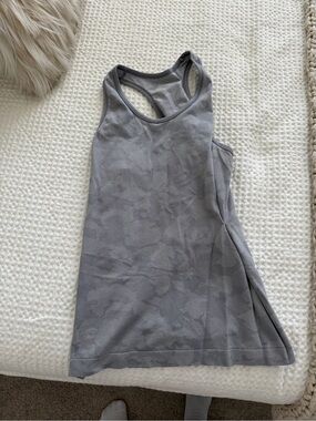 Athleta Gray Textured Racerback Tank